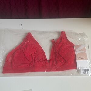 Lively Coral Wireless Triangle Bralette